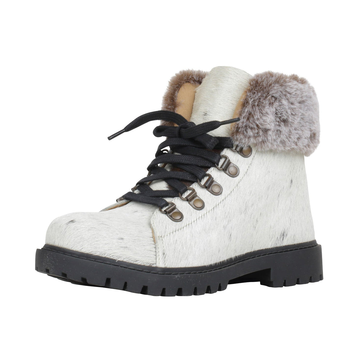 Turbulent Boots