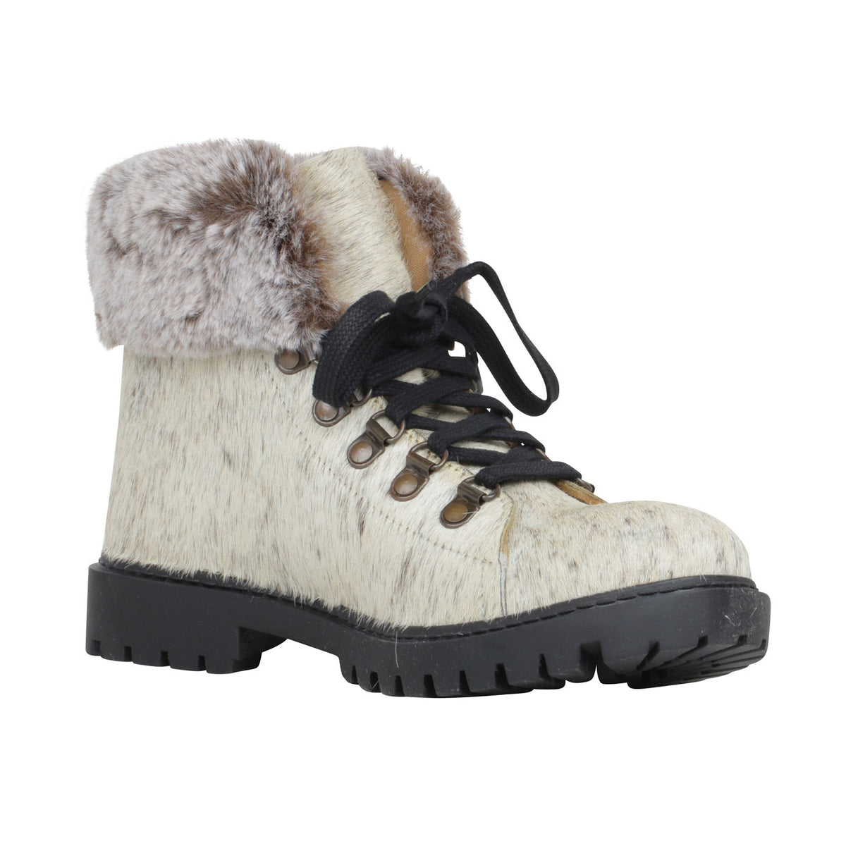 Turbulent Boots