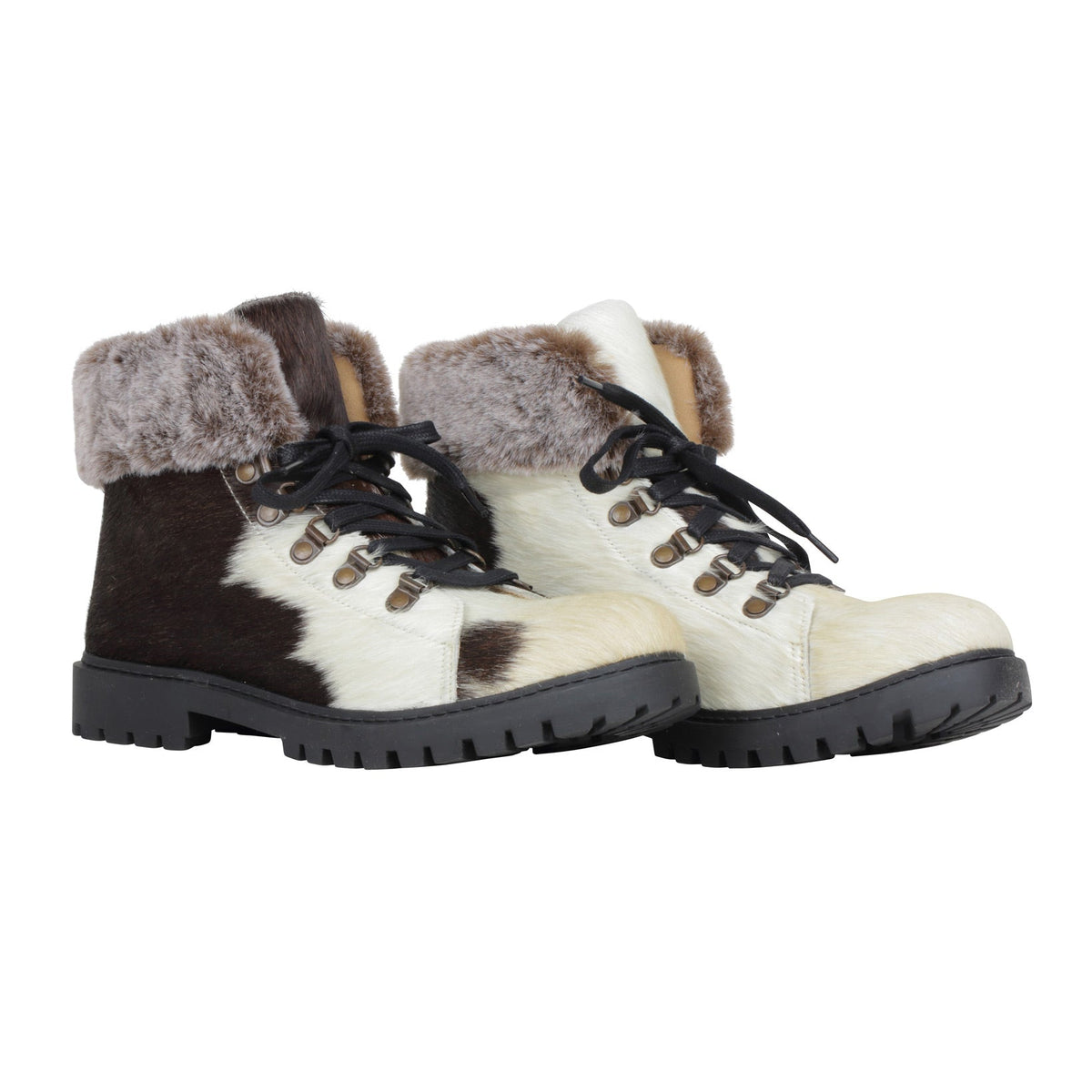 Turbulent Boots