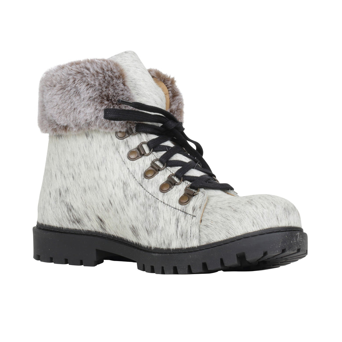 Turbulent Boots