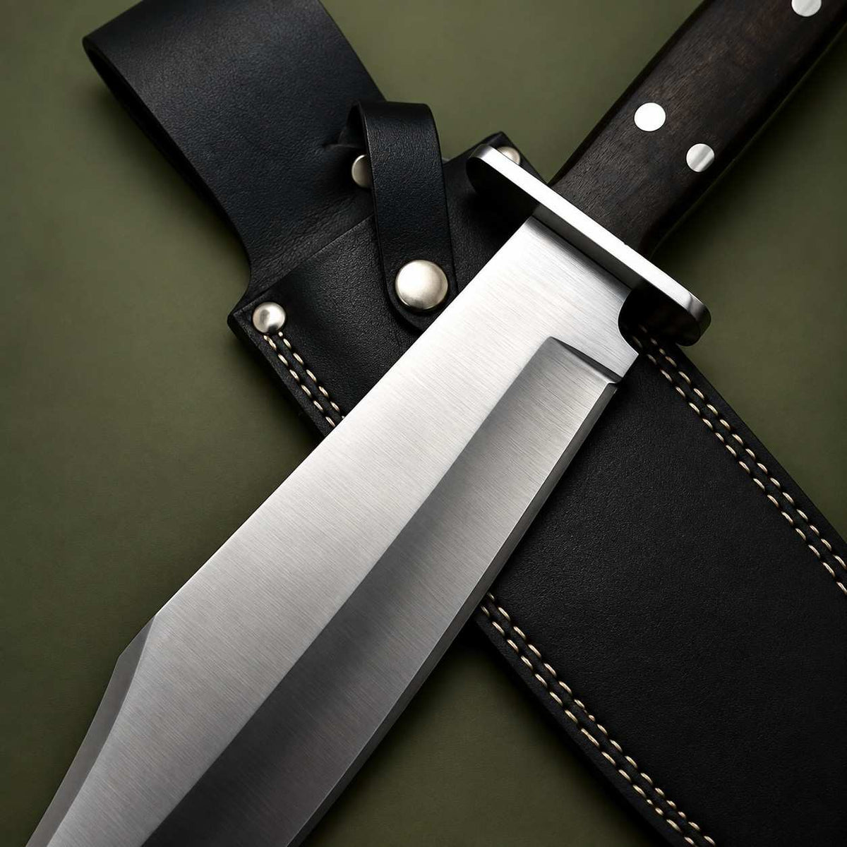 Condor Undertaker Bowie Fixed Blade Knife – Stainless Steel Hunting Knife With Leather Sheath