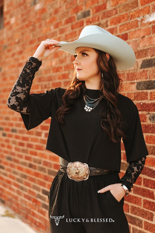 Relaxed Fit Shirt W/Lace Sleeves