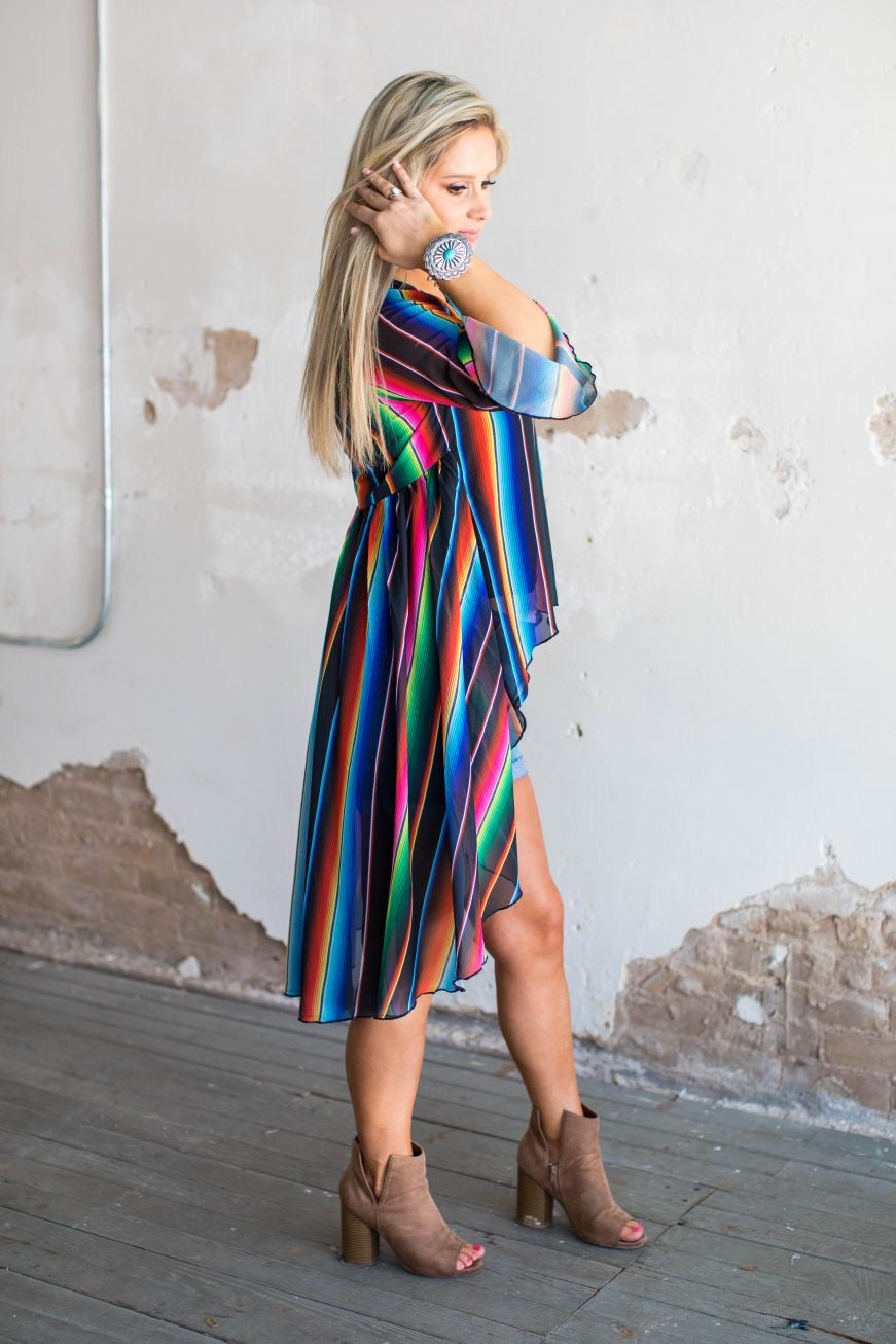 BLUE SERAPE HIGH LOW TOP