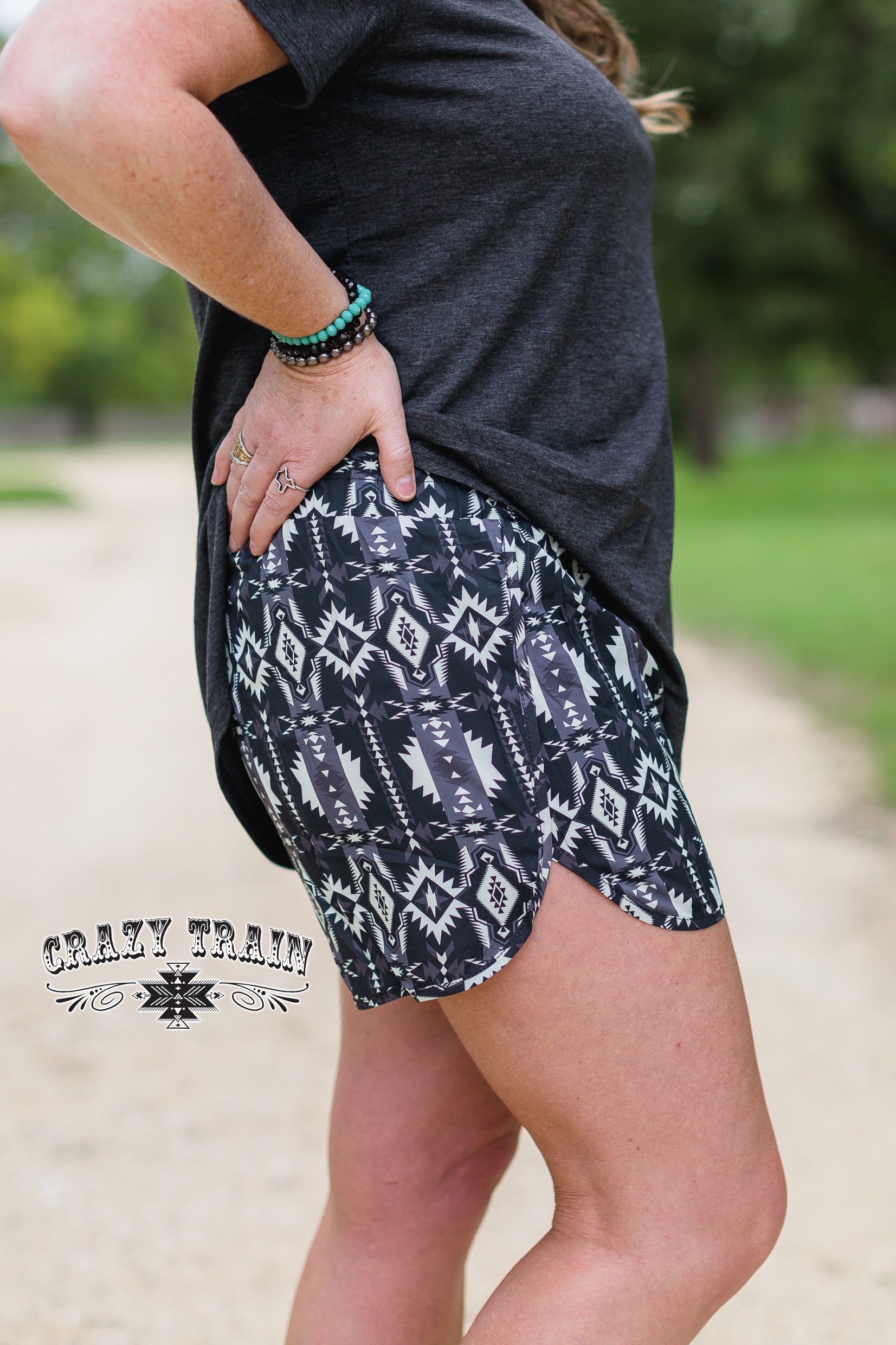 Mom Tucket Shorts