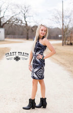 Load image into Gallery viewer, MONTANA MAMA DRESS
