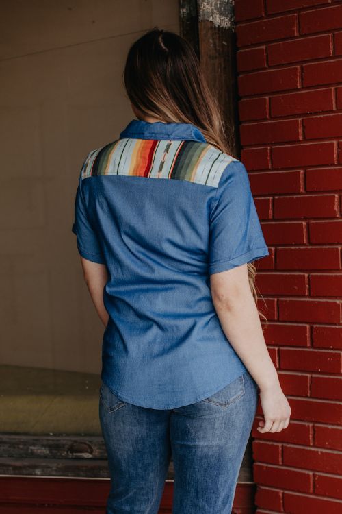 MINT SERAPE YOKE SHORT SLEEVE BUTTON UP TOP
