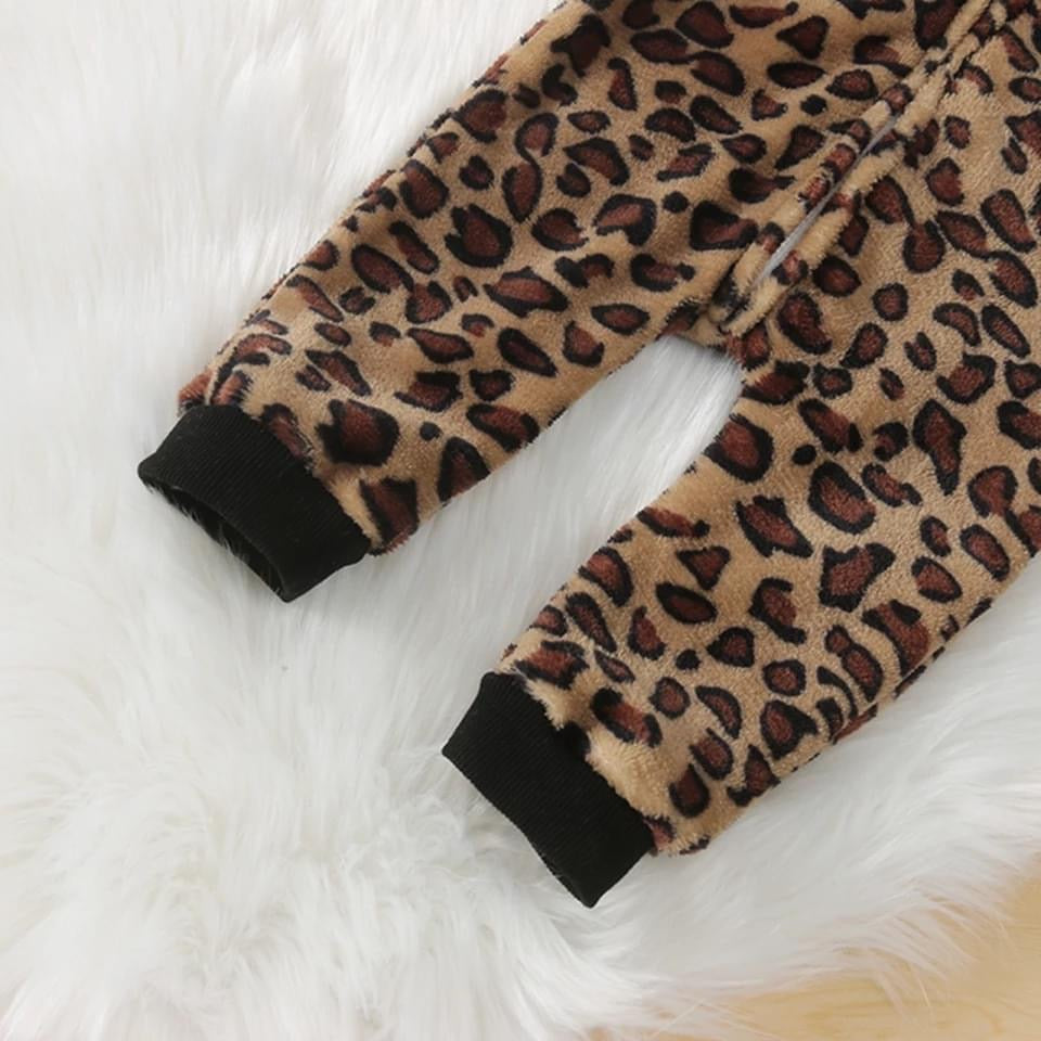 Fleece Leo jumpsuit