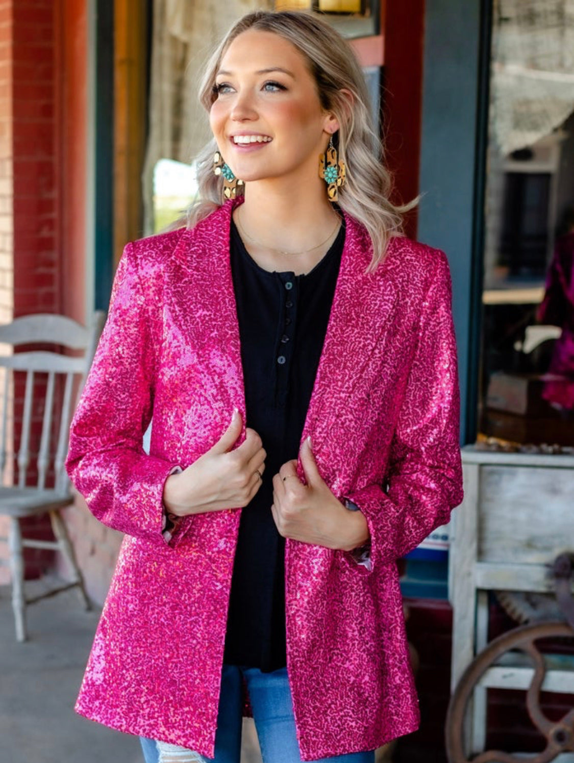 SPOTLIGHT WORTHY SEQUIN BLAZER