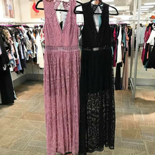 Load image into Gallery viewer, Lace maxi dress
