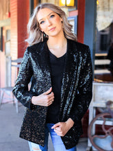 Load image into Gallery viewer, SPOTLIGHT WORTHY SEQUIN BLAZER
