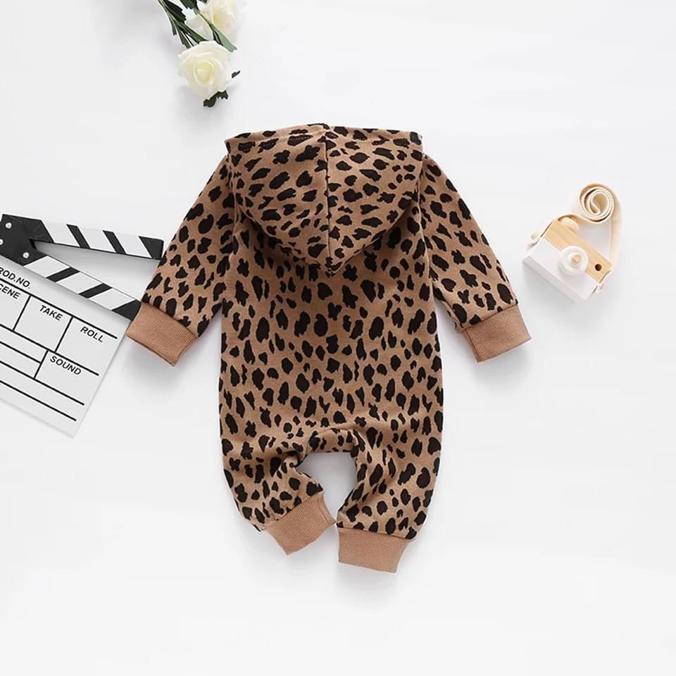 Leo Hoodie Jumper