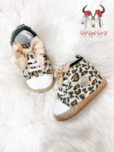 Load image into Gallery viewer, Cutest Cheetah Infant Sneakers
